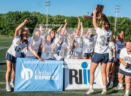 Thumbnail 3 in Moses Brown vs. Barrington (RIIL Division I Final) photogallery.
