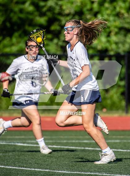 Thumbnail 3 in Moses Brown vs. Barrington (RIIL Division I Final) photogallery.