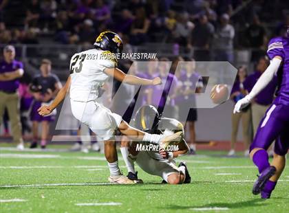 Thumbnail 1 in Malakoff @ Eustace photogallery.