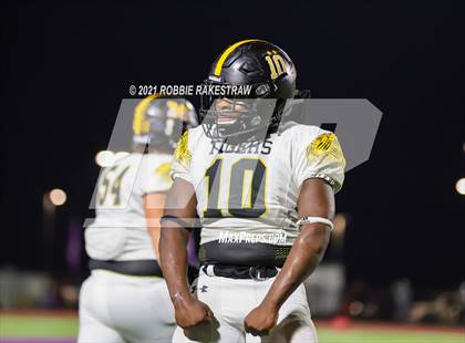Thumbnail 3 in Malakoff @ Eustace photogallery.