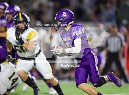 Thumbnail 3 in Malakoff @ Eustace photogallery.