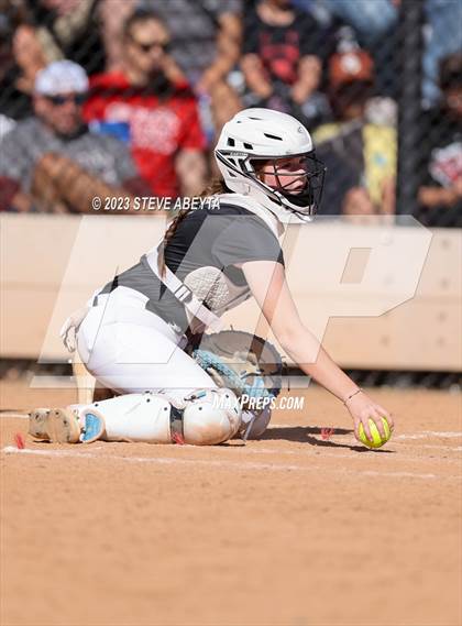Thumbnail 2 in Fossil Ridge vs. Chatfield (CHSAA 5A Semifinal) photogallery.