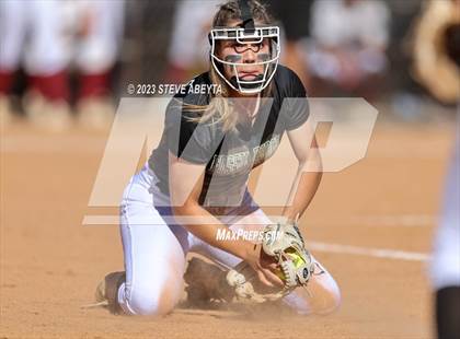 Thumbnail 1 in Fossil Ridge vs. Chatfield (CHSAA 5A Semifinal) photogallery.