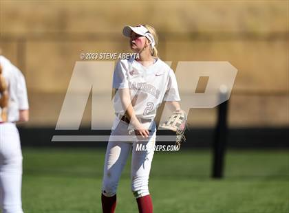 Thumbnail 1 in Fossil Ridge vs. Chatfield (CHSAA 5A Semifinal) photogallery.
