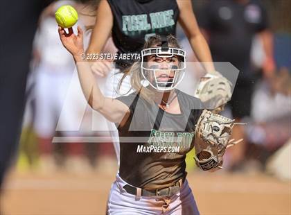 Thumbnail 1 in Fossil Ridge vs. Chatfield (CHSAA 5A Semifinal) photogallery.