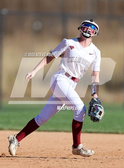 Thumbnail 3 in Fossil Ridge vs. Chatfield (CHSAA 5A Semifinal) photogallery.