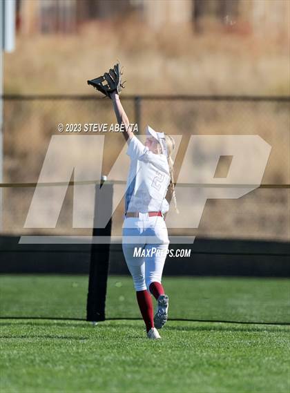 Thumbnail 3 in Fossil Ridge vs. Chatfield (CHSAA 5A Semifinal) photogallery.