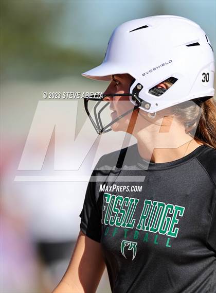 Thumbnail 1 in Fossil Ridge vs. Chatfield (CHSAA 5A Semifinal) photogallery.