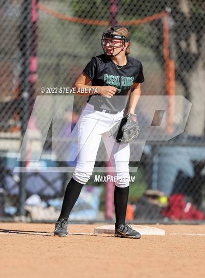 Thumbnail 2 in Fossil Ridge vs. Chatfield (CHSAA 5A Semifinal) photogallery.