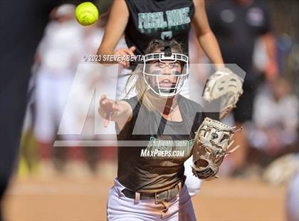 Thumbnail 2 in Fossil Ridge vs. Chatfield (CHSAA 5A Semifinal) photogallery.