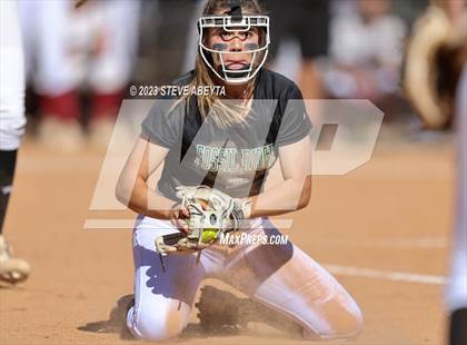 Thumbnail 1 in Fossil Ridge vs. Chatfield (CHSAA 5A Semifinal) photogallery.