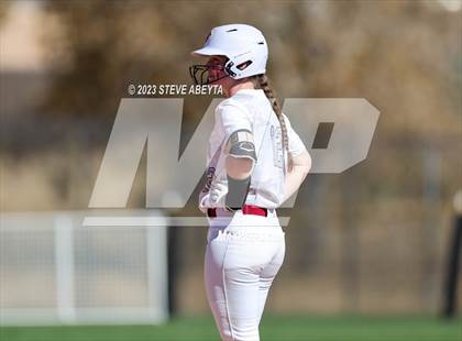 Thumbnail 1 in Fossil Ridge vs. Chatfield (CHSAA 5A Semifinal) photogallery.