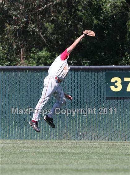 Thumbnail 2 in Shasta vs. Chico (CIF NS D1 Final) photogallery.
