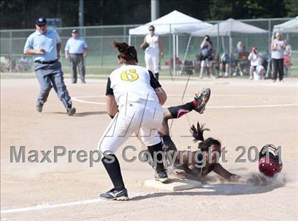 Thumbnail 1 in Pamlico County vs. East Surry (NCHSAA 1A Final) photogallery.