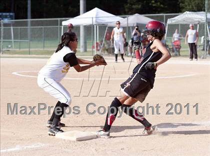 Thumbnail 3 in Pamlico County vs. East Surry (NCHSAA 1A Final) photogallery.