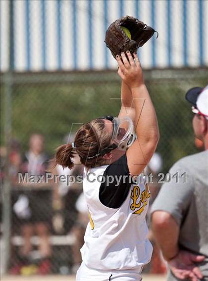 Thumbnail 2 in Pamlico County vs. East Surry (NCHSAA 1A Final) photogallery.