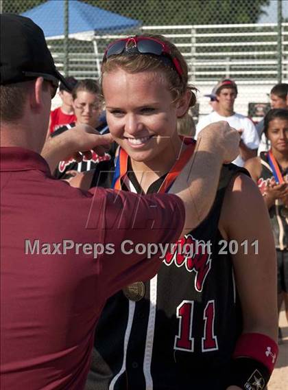 Thumbnail 1 in Pamlico County vs. East Surry (NCHSAA 1A Final) photogallery.
