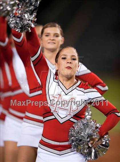 Thumbnail 2 in Mater Dei vs.Servite photogallery.