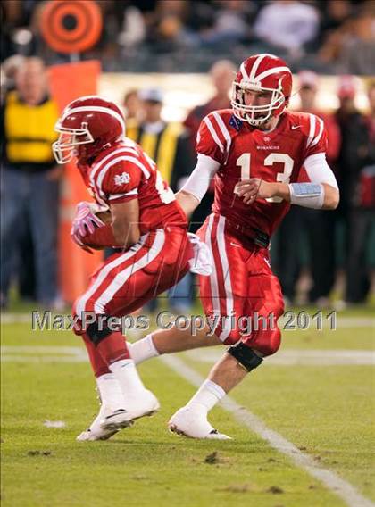 Thumbnail 1 in Mater Dei vs.Servite photogallery.