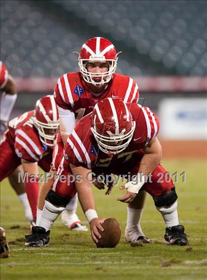 Thumbnail 2 in Mater Dei vs.Servite photogallery.