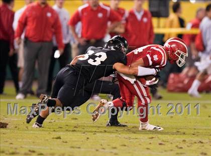 Thumbnail 3 in Mater Dei vs.Servite photogallery.