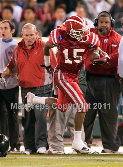 Thumbnail 3 in Mater Dei vs.Servite photogallery.