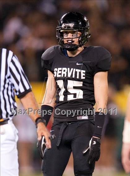 Thumbnail 2 in Mater Dei vs.Servite photogallery.