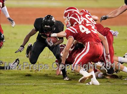 Thumbnail 2 in Mater Dei vs.Servite photogallery.