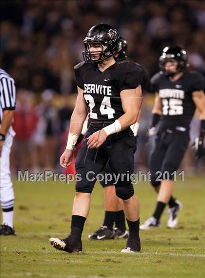 Thumbnail 1 in Mater Dei vs.Servite photogallery.