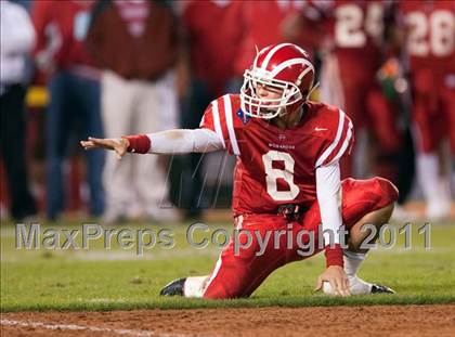 Thumbnail 2 in Mater Dei vs.Servite photogallery.