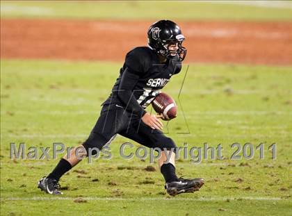 Thumbnail 1 in Mater Dei vs.Servite photogallery.