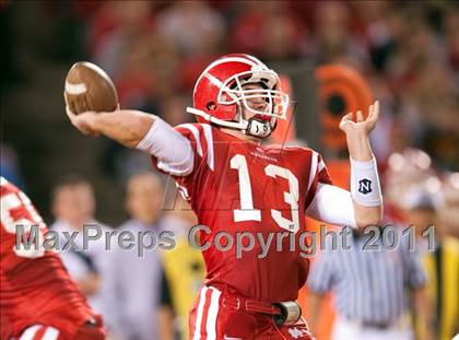 Thumbnail 1 in Mater Dei vs.Servite photogallery.