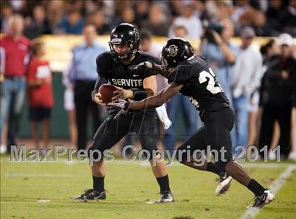 Thumbnail 1 in Mater Dei vs.Servite photogallery.