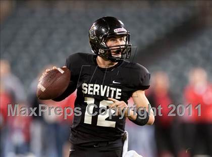 Thumbnail 1 in Mater Dei vs.Servite photogallery.
