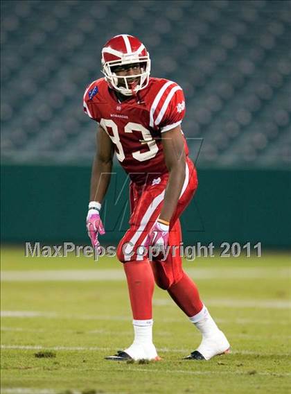 Thumbnail 3 in Mater Dei vs.Servite photogallery.