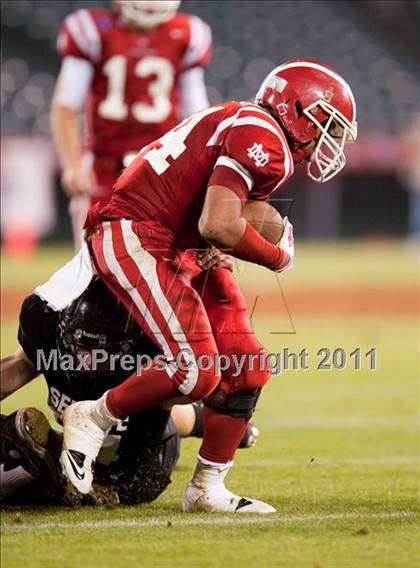 Thumbnail 1 in Mater Dei vs.Servite photogallery.
