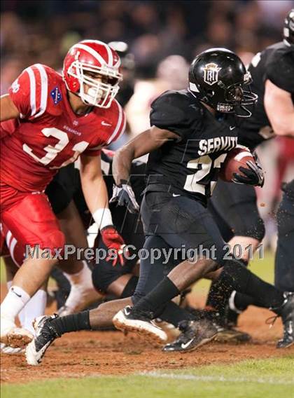 Thumbnail 3 in Mater Dei vs.Servite photogallery.