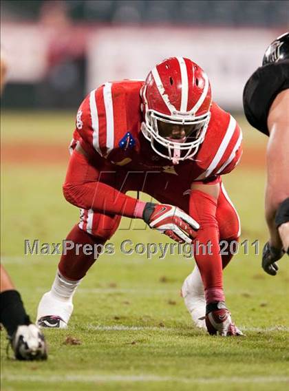 Thumbnail 1 in Mater Dei vs.Servite photogallery.