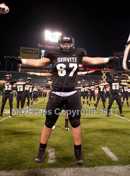 Thumbnail 3 in Mater Dei vs.Servite photogallery.