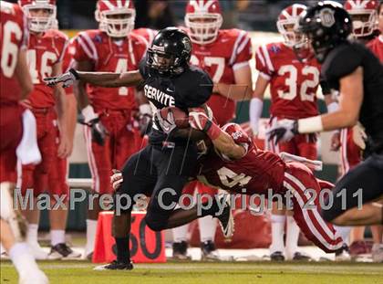 Thumbnail 2 in Mater Dei vs.Servite photogallery.