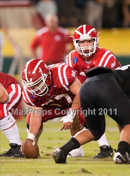 Thumbnail 2 in Mater Dei vs.Servite photogallery.