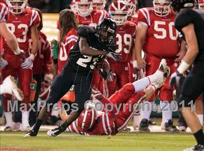 Thumbnail 1 in Mater Dei vs.Servite photogallery.