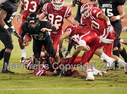 Thumbnail 3 in Mater Dei vs.Servite photogallery.