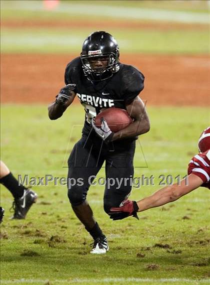 Thumbnail 3 in Mater Dei vs.Servite photogallery.