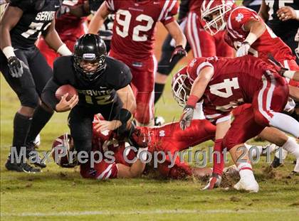 Thumbnail 1 in Mater Dei vs.Servite photogallery.