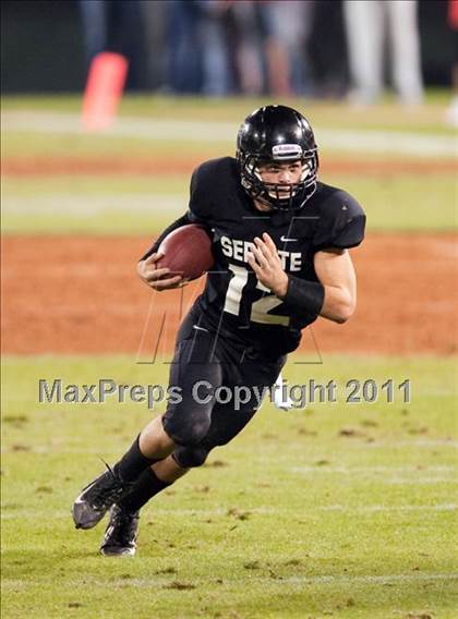 Thumbnail 3 in Mater Dei vs.Servite photogallery.