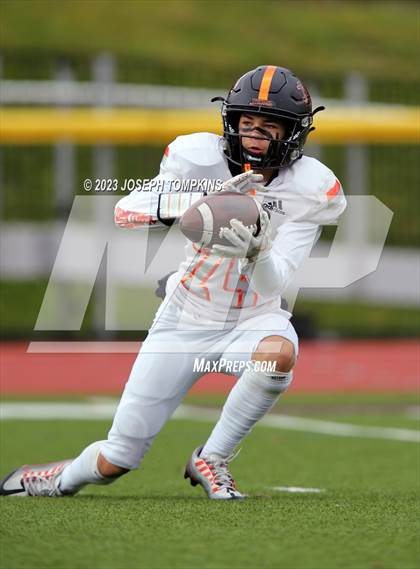 Thumbnail 3 in Port Jervis vs. Marlboro Central photogallery.