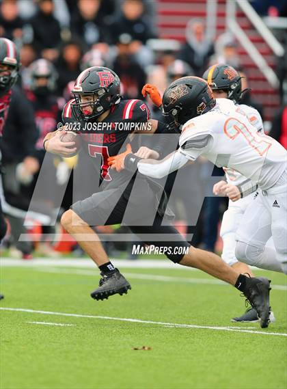 Thumbnail 3 in Port Jervis vs. Marlboro Central photogallery.