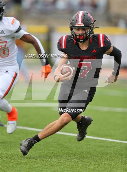 Thumbnail 2 in Port Jervis vs. Marlboro Central photogallery.