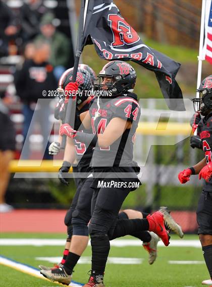 Thumbnail 2 in Port Jervis vs. Marlboro Central photogallery.